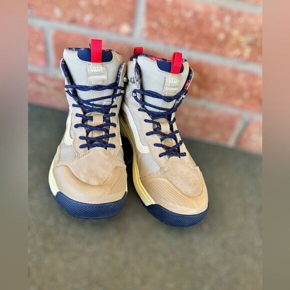 Vans Ultrarange EXO HI 2 Waterproof Gore-Tex MTE All weather Insulated Boot Size - Picture 12 of 15